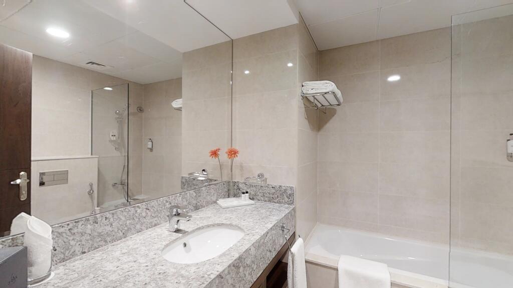 Suha Creek Hotel Apartments Dubai Exterior photo